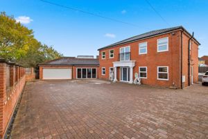 Photo 27- click for photo gallery